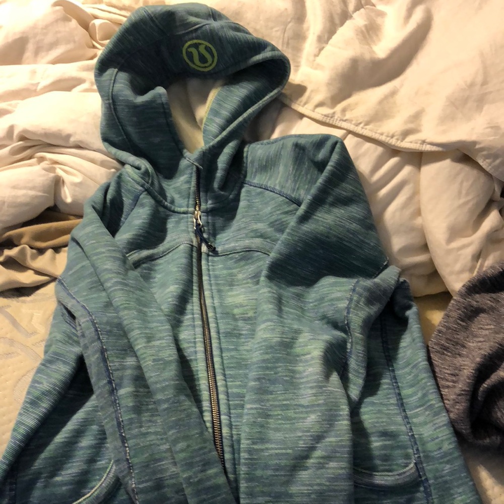 Green and blue stripped scuba hoodie lulu lemon